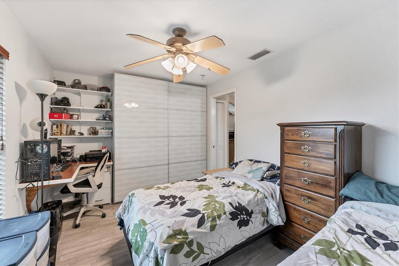 2555 DIXON TER, PORT CHARLOTTE, FL, 33981