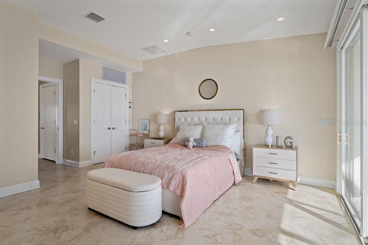11 OCEAN DUNE CIR, PALM COAST, FL, 32137