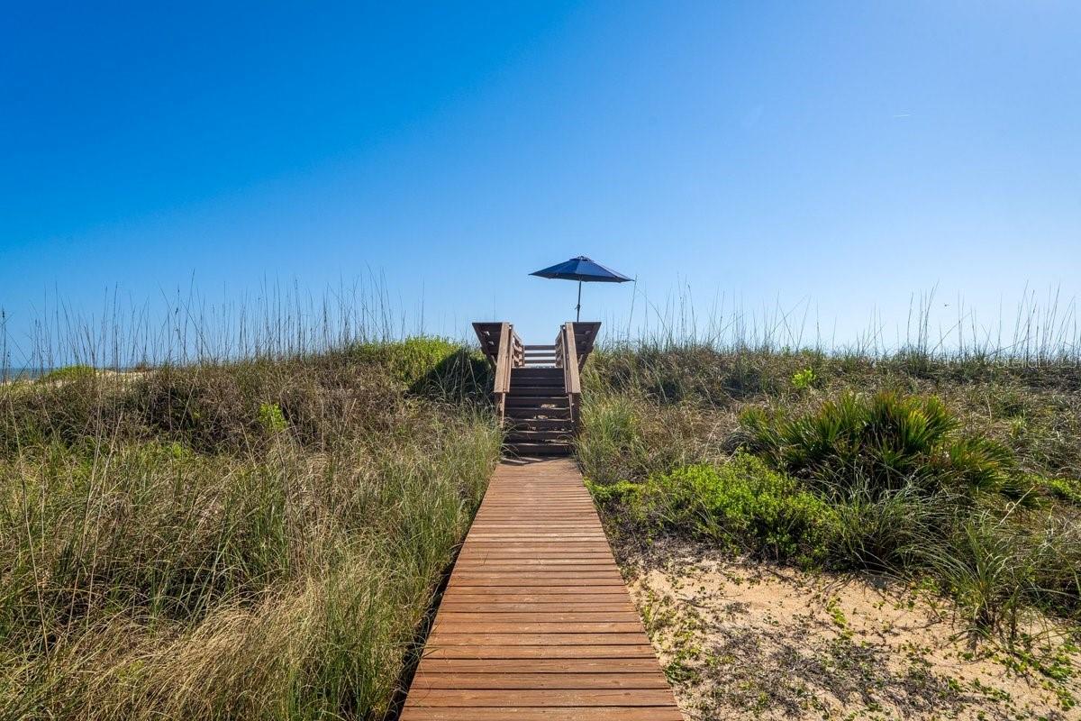 11 OCEAN DUNE CIR, PALM COAST, FL, 32137