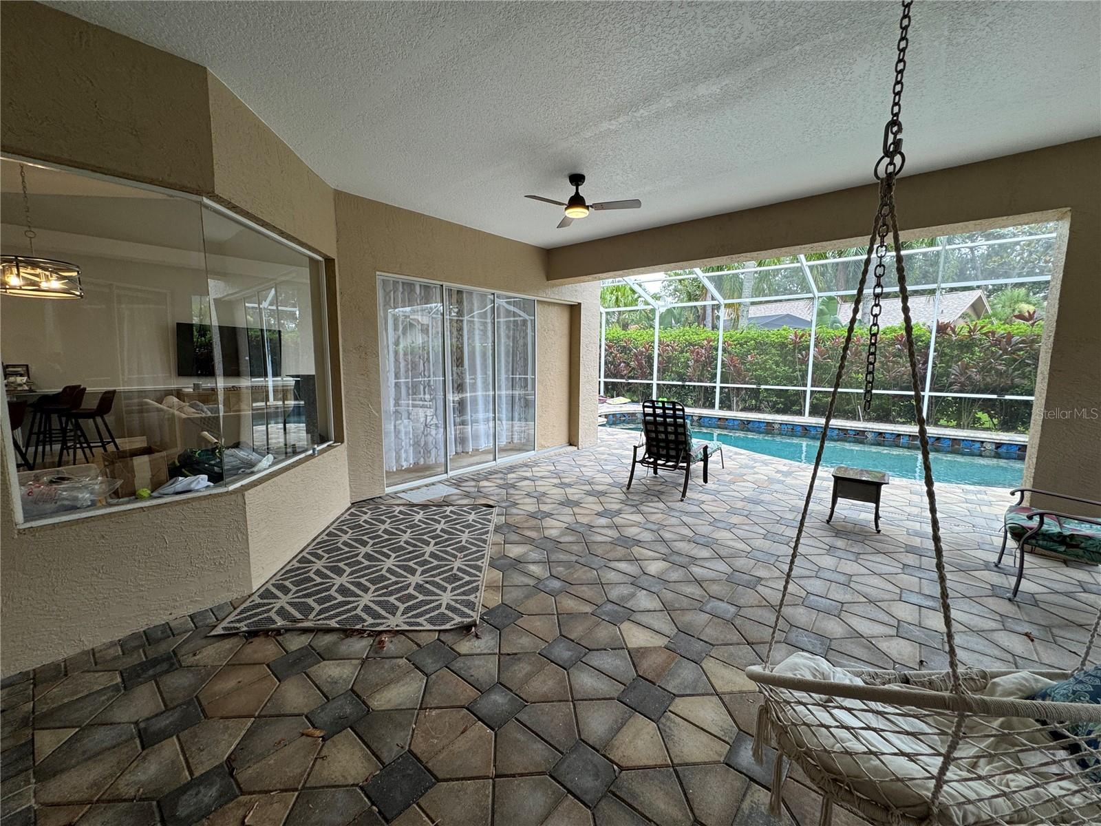 8731 TANTALLON CIR, TAMPA, FL, 33647