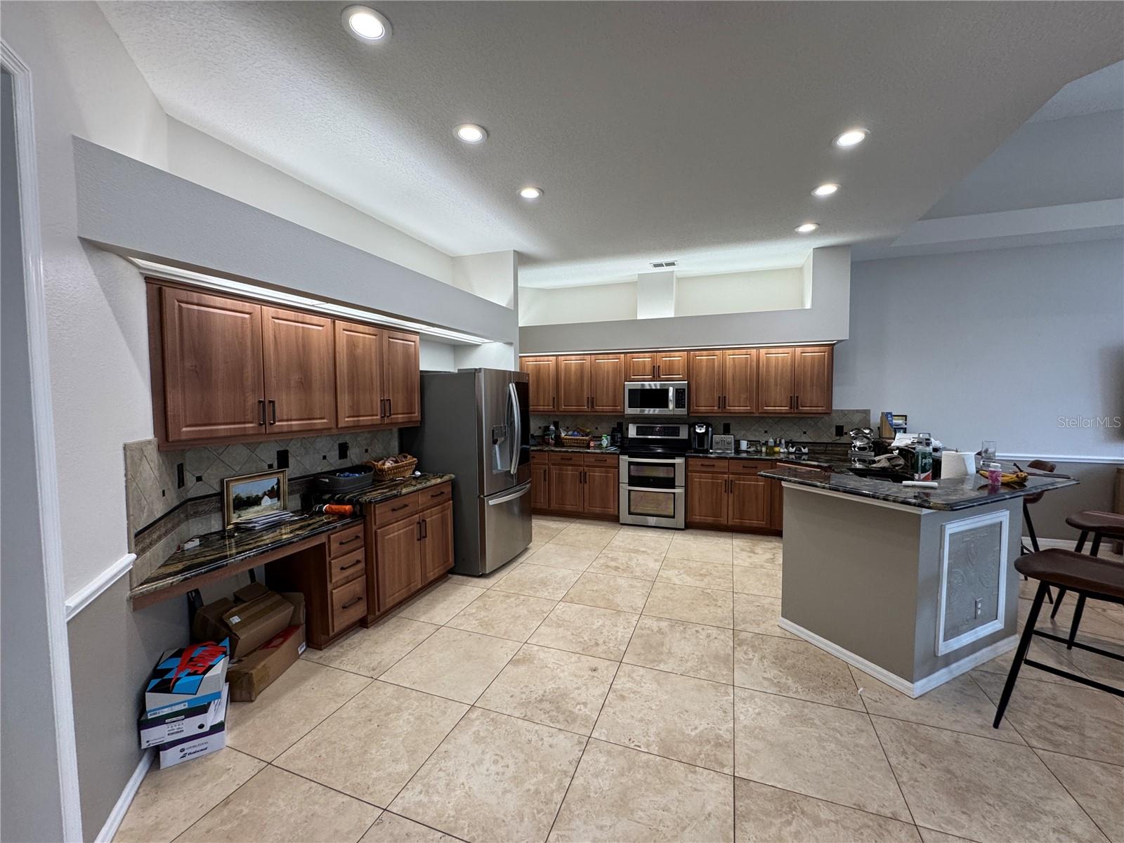 8731 TANTALLON CIR, TAMPA, FL, 33647
