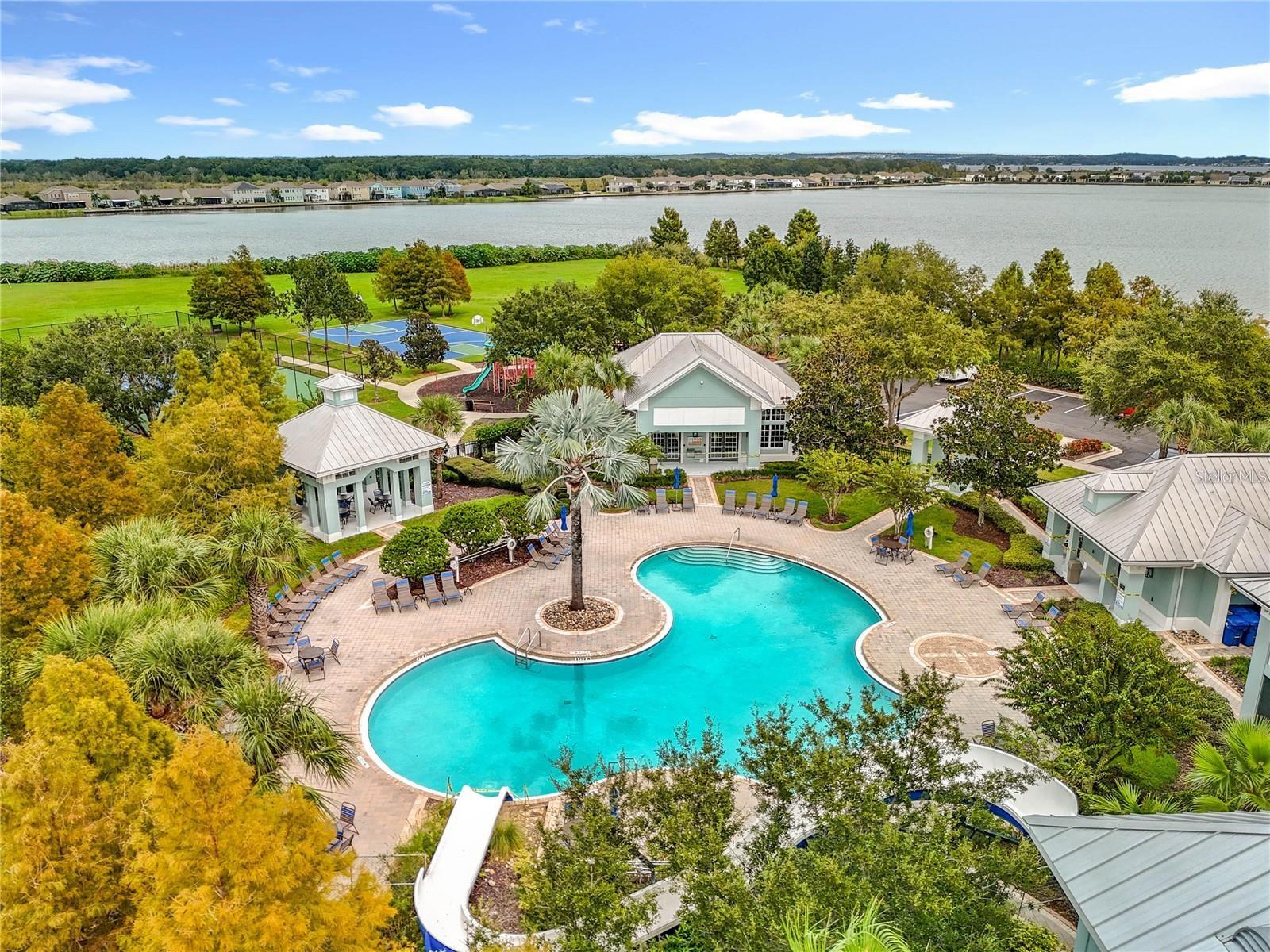706 BAREFOOT BAY LOOP, GROVELAND, FL, 34736