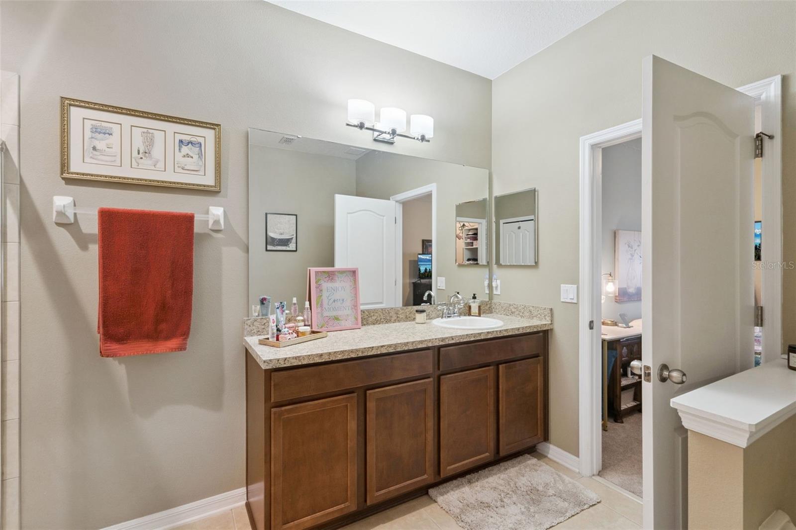 706 BAREFOOT BAY LOOP, GROVELAND, FL, 34736