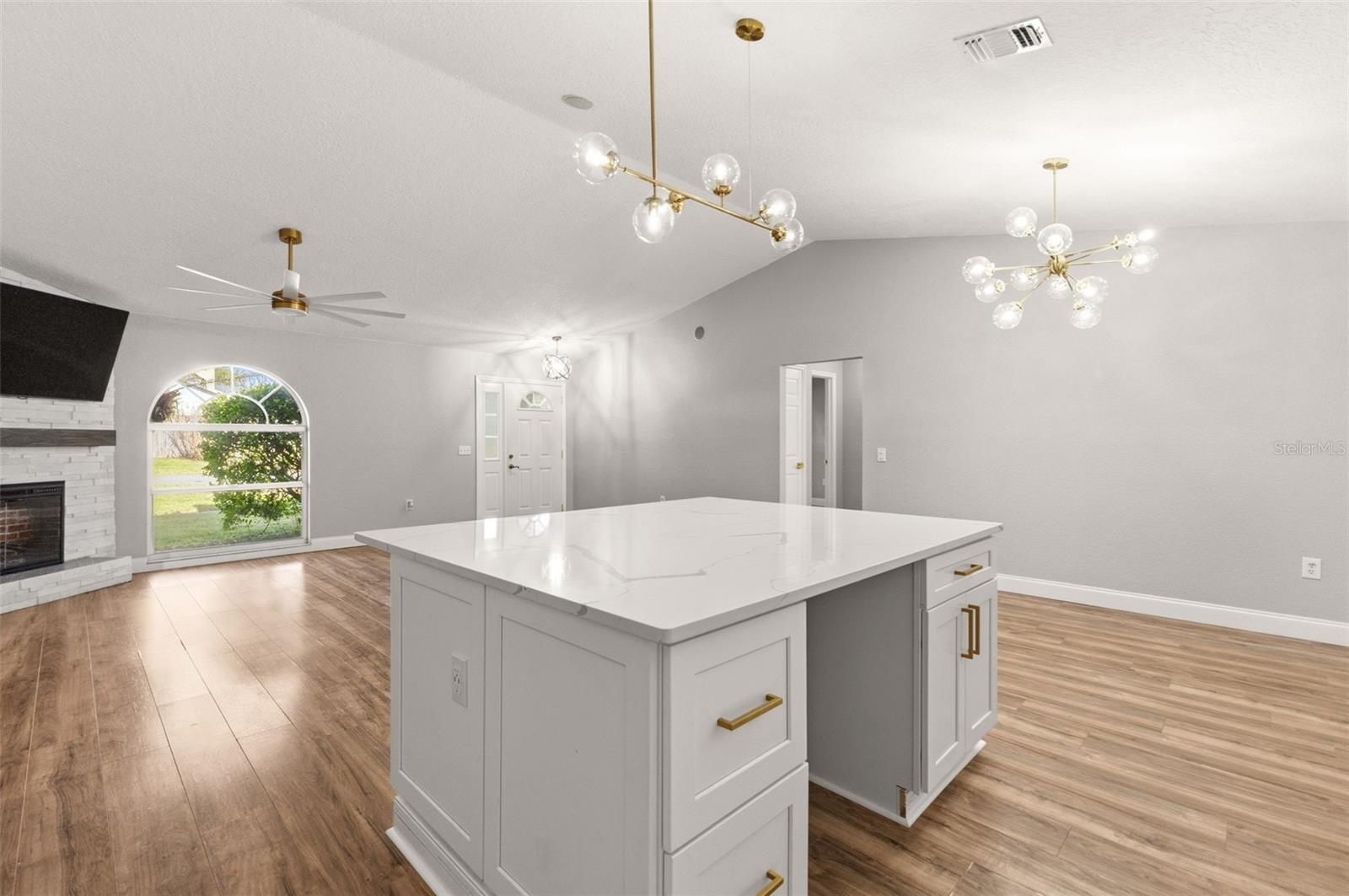 703 SCOTT LAKE VILLAGE S, LAKELAND, FL, 33813