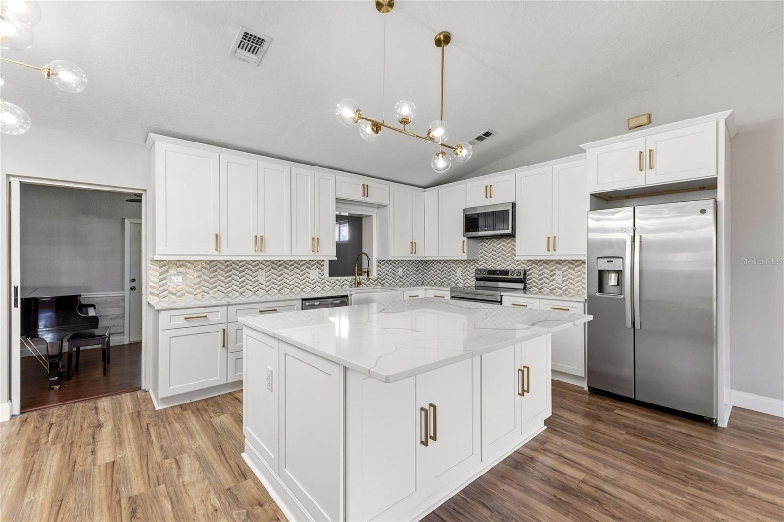 703 SCOTT LAKE VILLAGE S, LAKELAND, FL, 33813