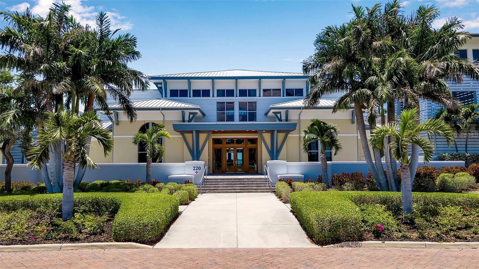 376 ARUBA CIR #301, BRADENTON, FL, 34209