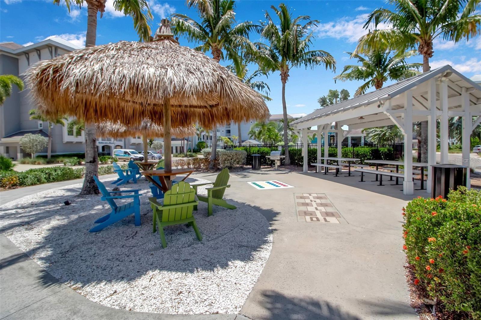 376 ARUBA CIR #301, BRADENTON, FL, 34209