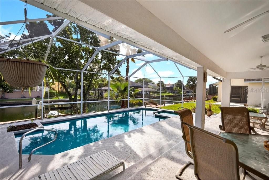24 CLARENDON CT N, PALM COAST, FL, 32137