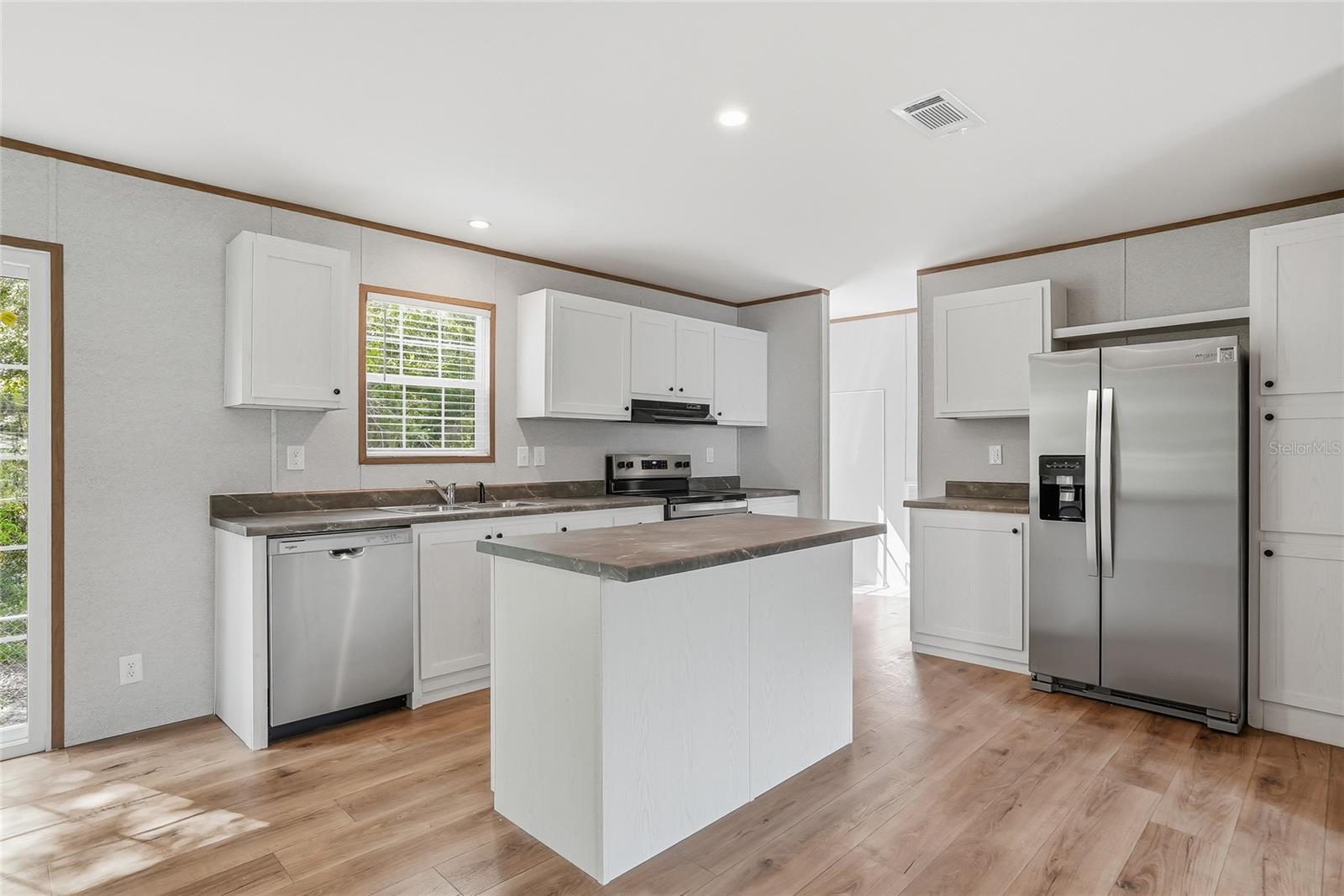 12015 WESTBAY AVE, NEW PORT RICHEY, FL, 34654