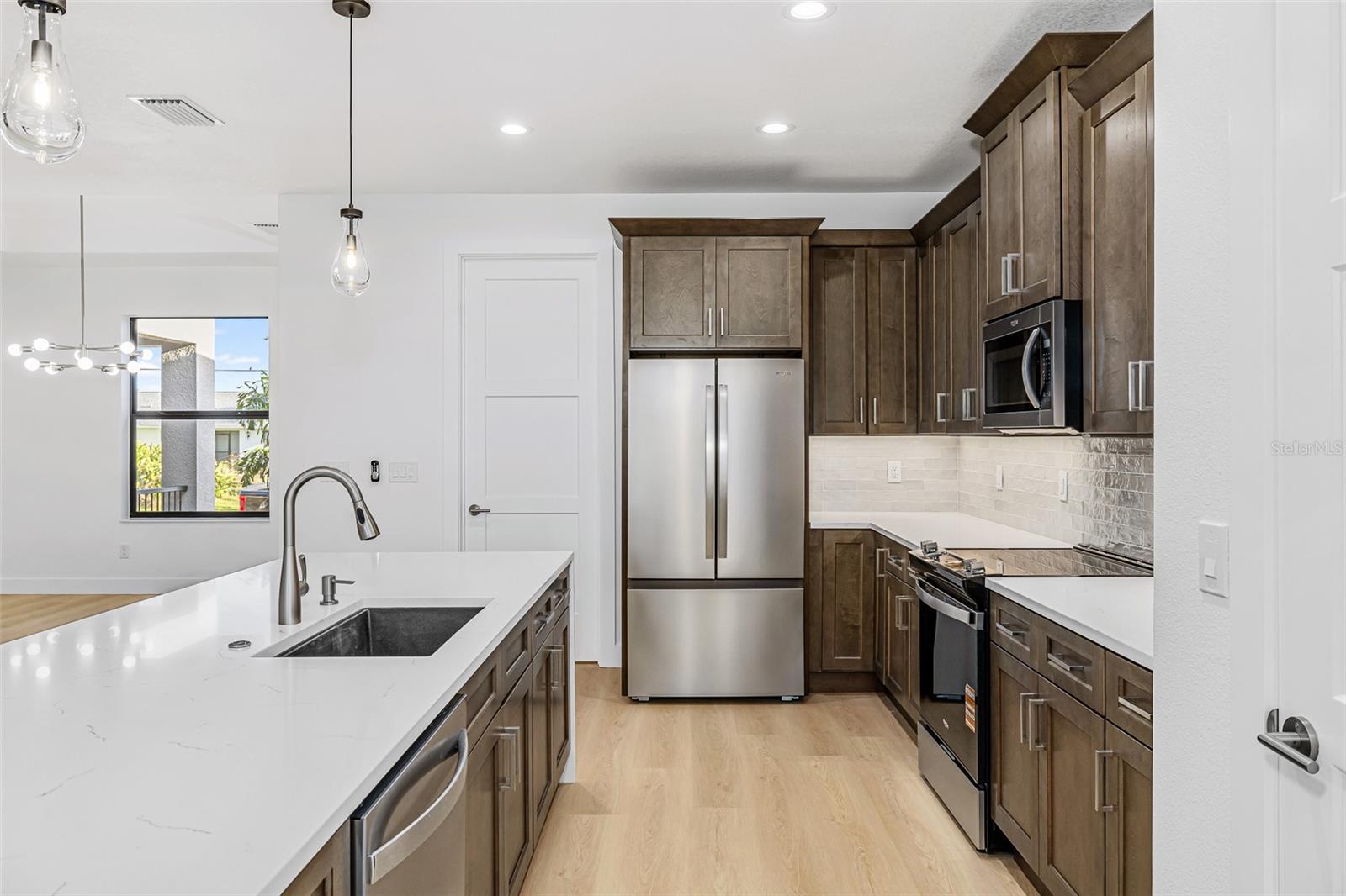 41 MARK TWAIN LN, ROTONDA WEST, FL, 33947