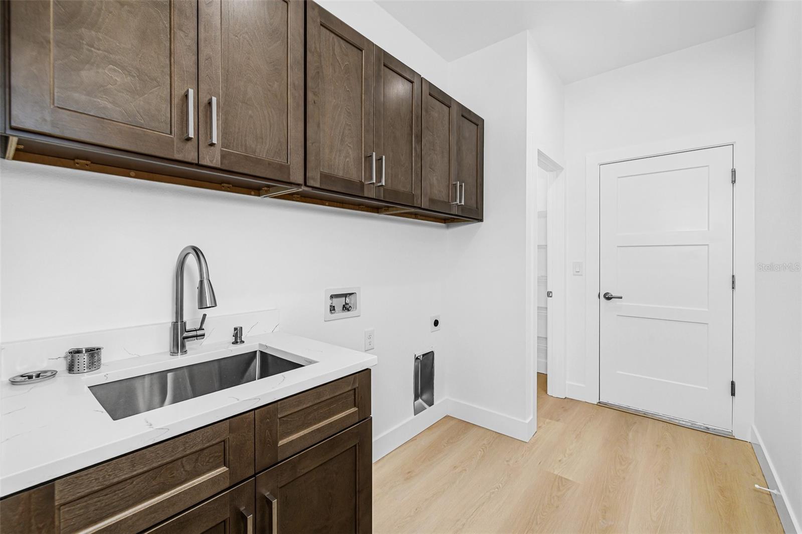 41 MARK TWAIN LN, ROTONDA WEST, FL, 33947