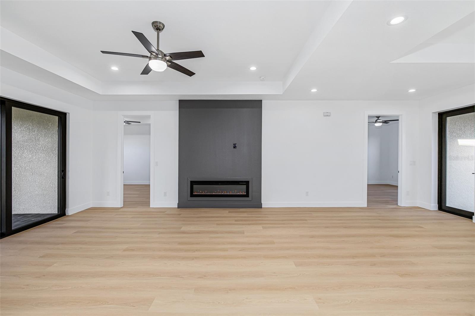41 MARK TWAIN LN, ROTONDA WEST, FL, 33947