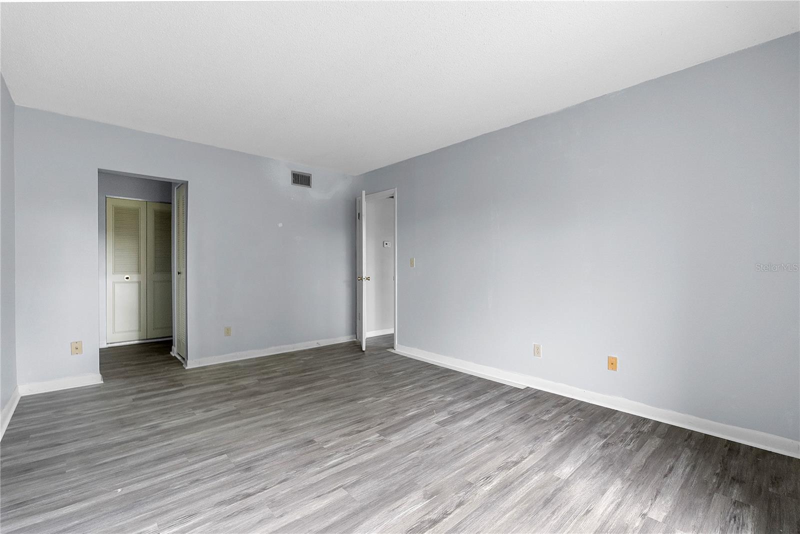 8203 SUN SPRING CIR #62, ORLANDO, FL, 32825
