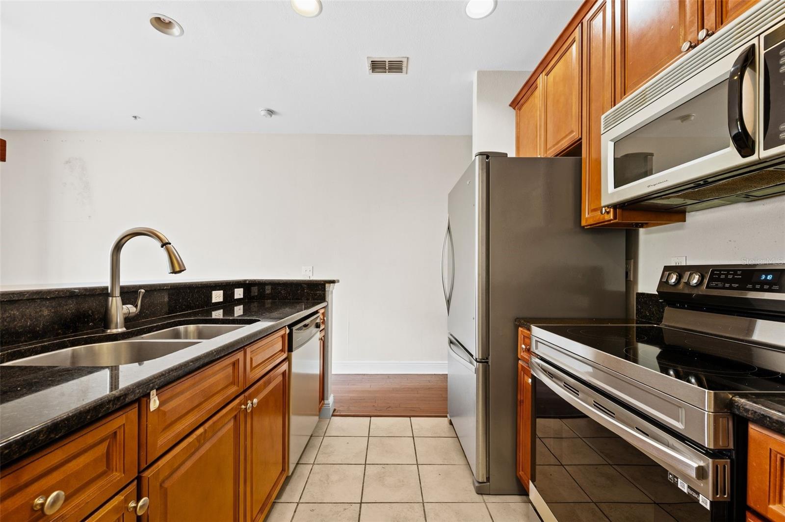 1500 NW 4TH AVE #208, GAINESVILLE, FL, 32603