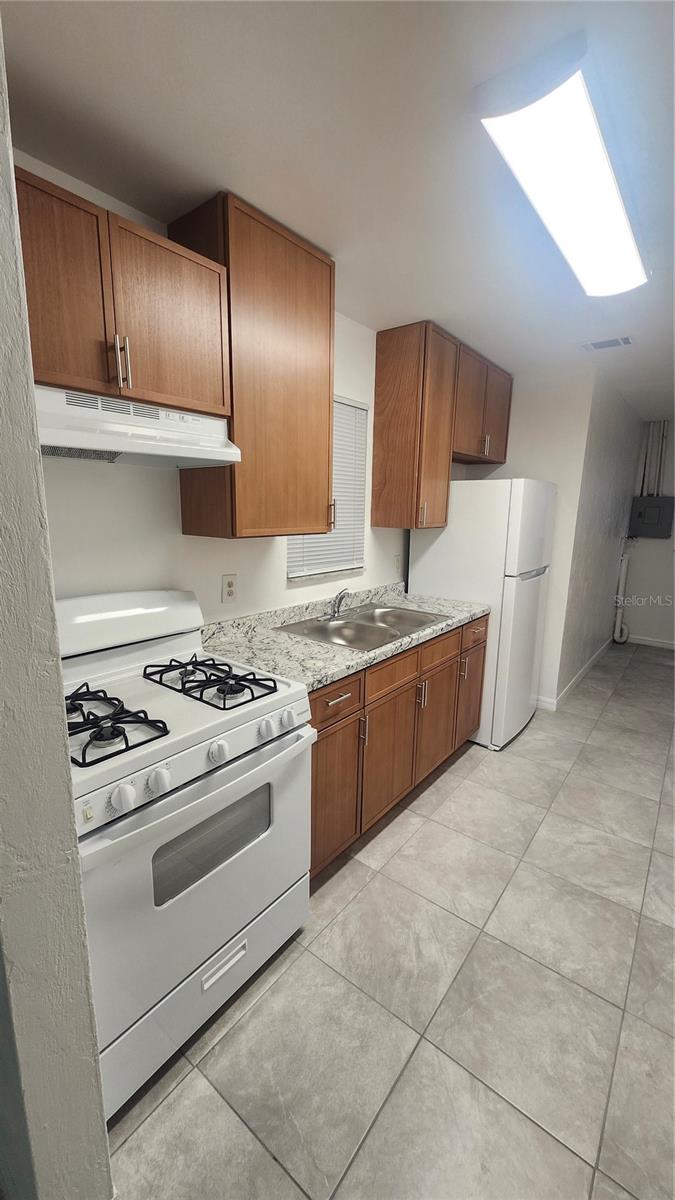 1079 N GERTRUDE CT, DAYTONA BEACH, FL, 32117