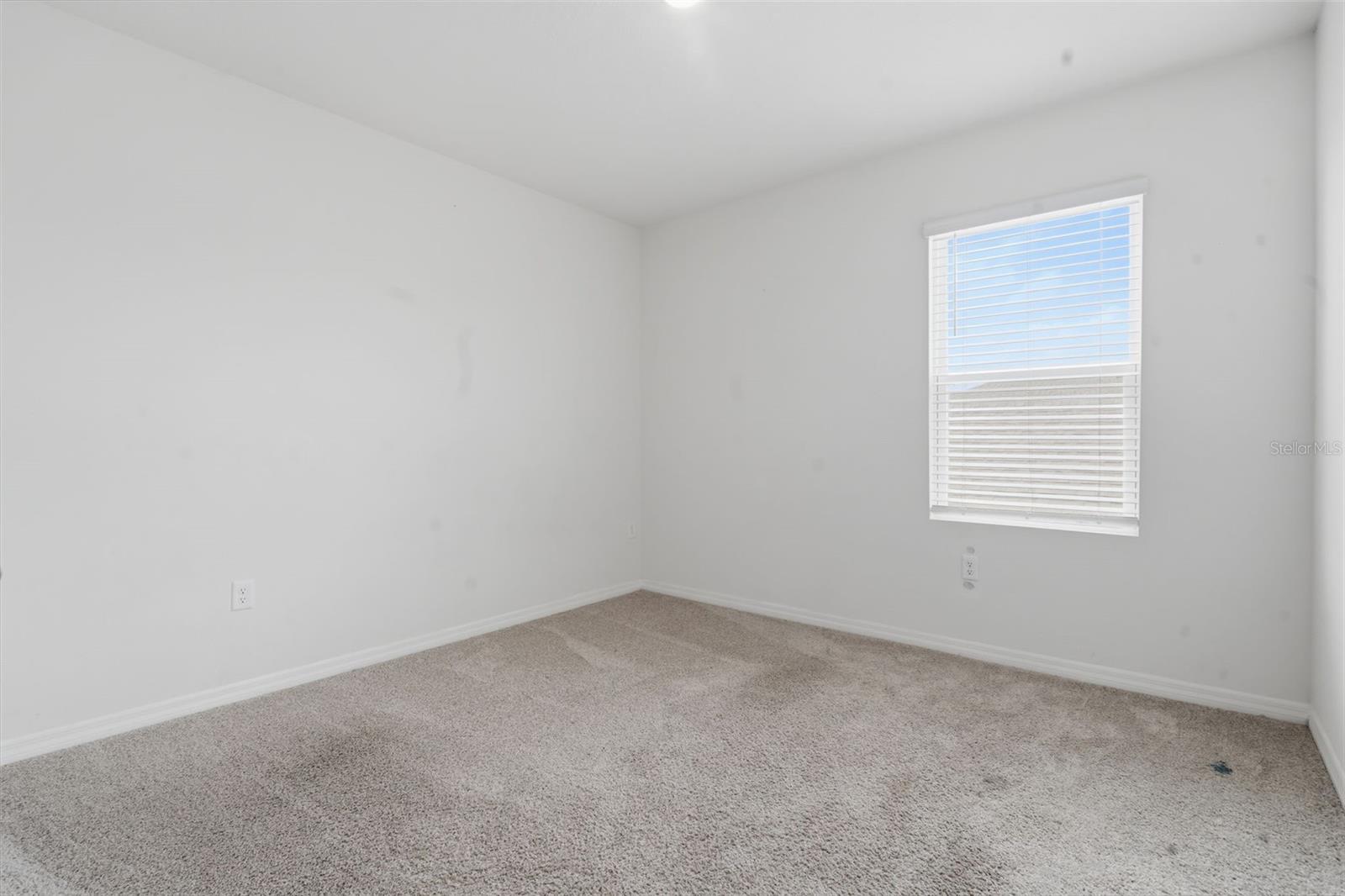 1356 BERRY LN, DAVENPORT, FL, 33837