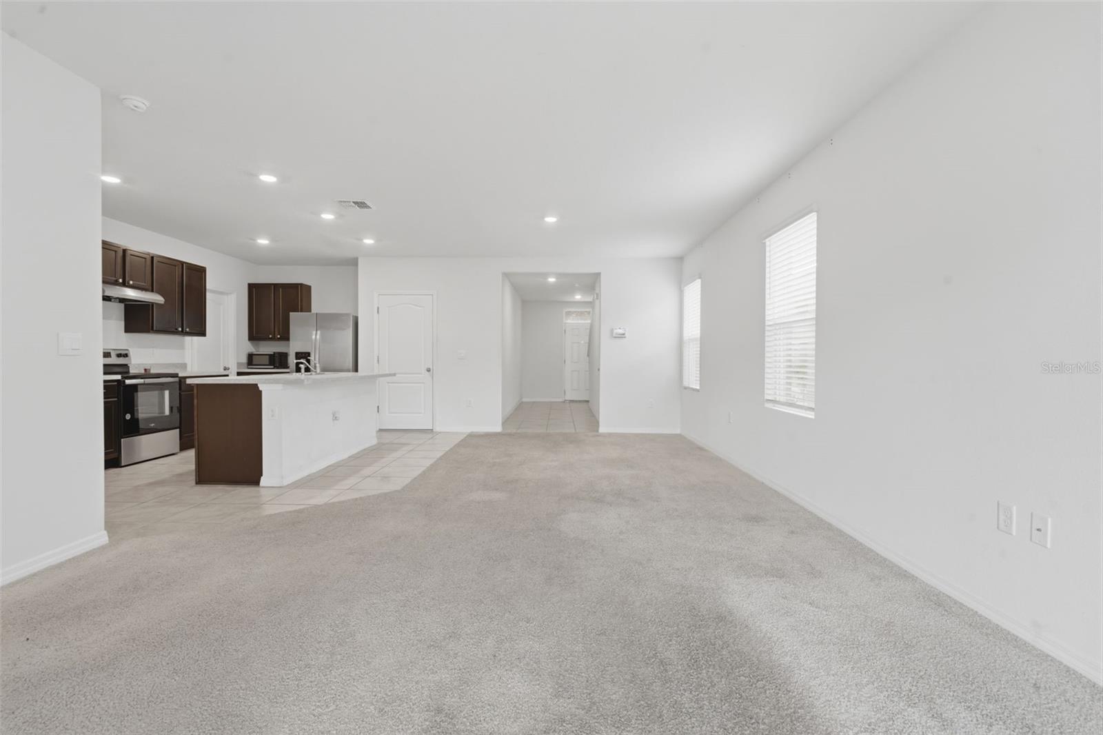 1356 BERRY LN, DAVENPORT, FL, 33837