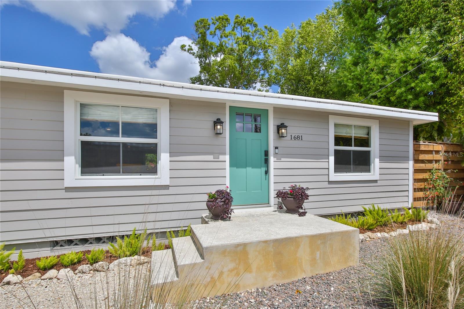 1681 8TH ST, SARASOTA, FL, 34236