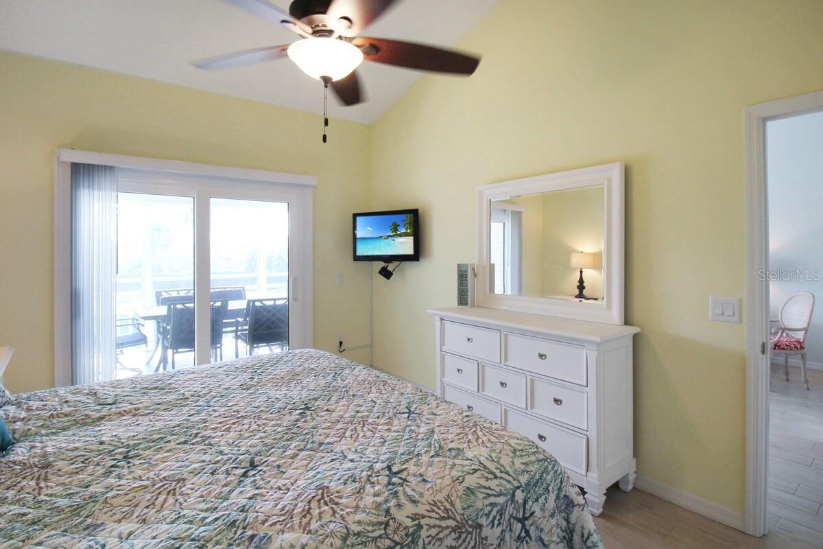 1206 SIESTA BAYSIDE DR #1206B, SARASOTA, FL, 34242