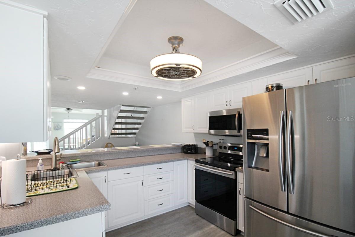 1206 SIESTA BAYSIDE DR #1206B, SARASOTA, FL, 34242