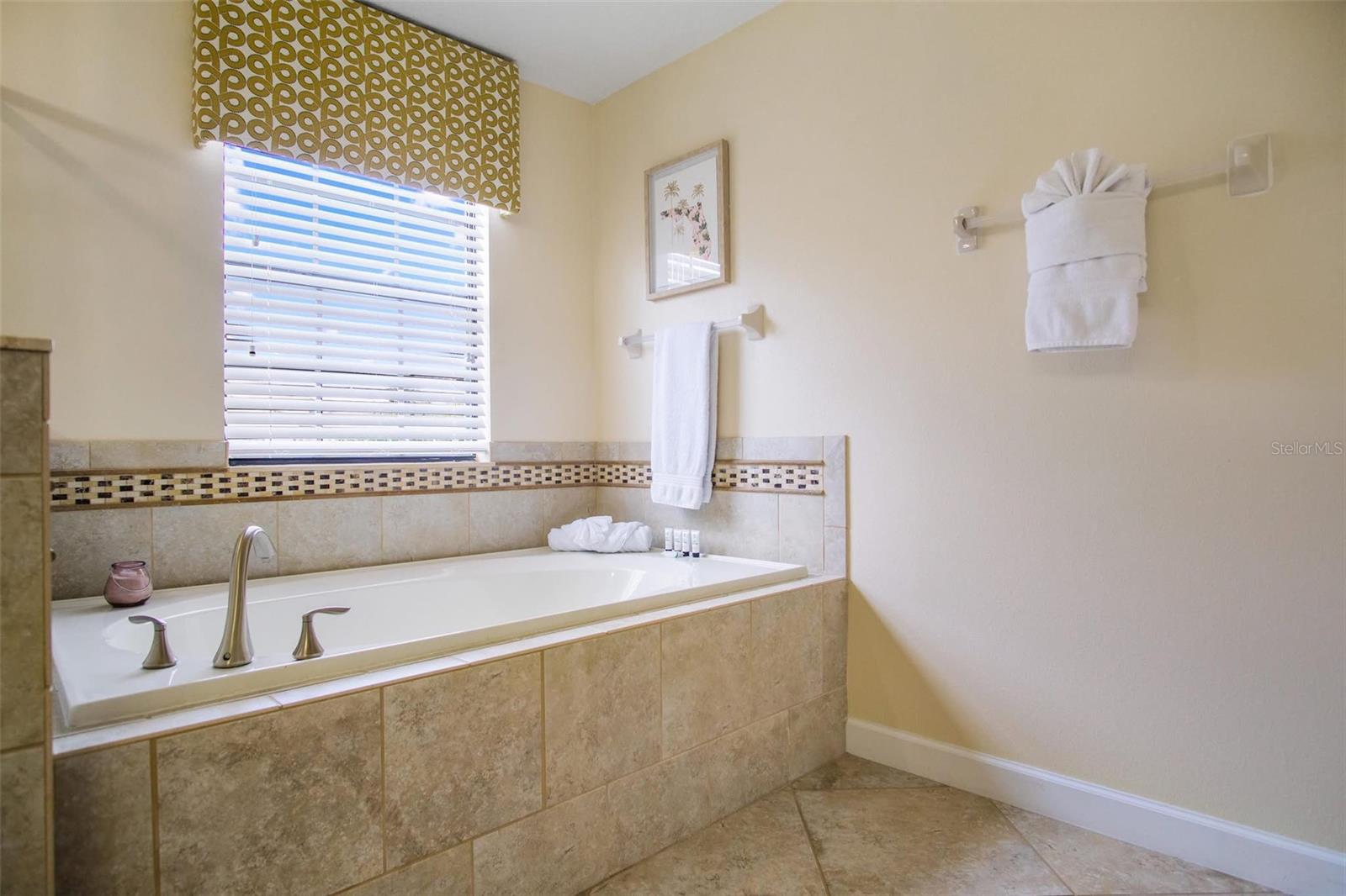 1452 ROLLING FAIRWAY DR, DAVENPORT, FL, 33896