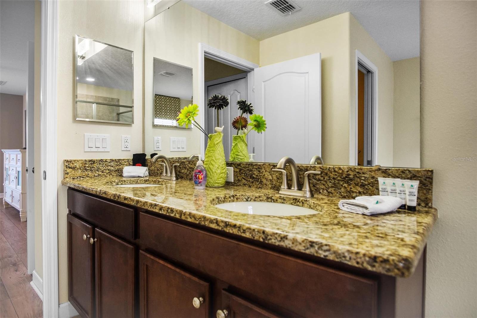 1452 ROLLING FAIRWAY DR, DAVENPORT, FL, 33896