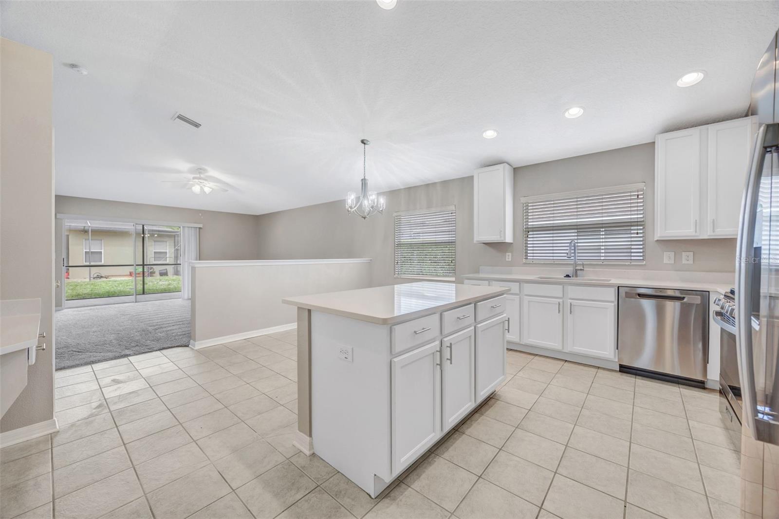 6337 BRIDGECREST DR, LITHIA, FL, 33547
