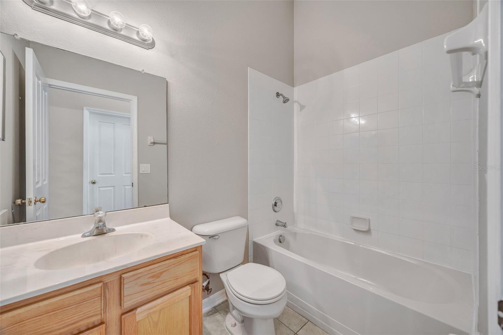 6337 BRIDGECREST DR, LITHIA, FL, 33547