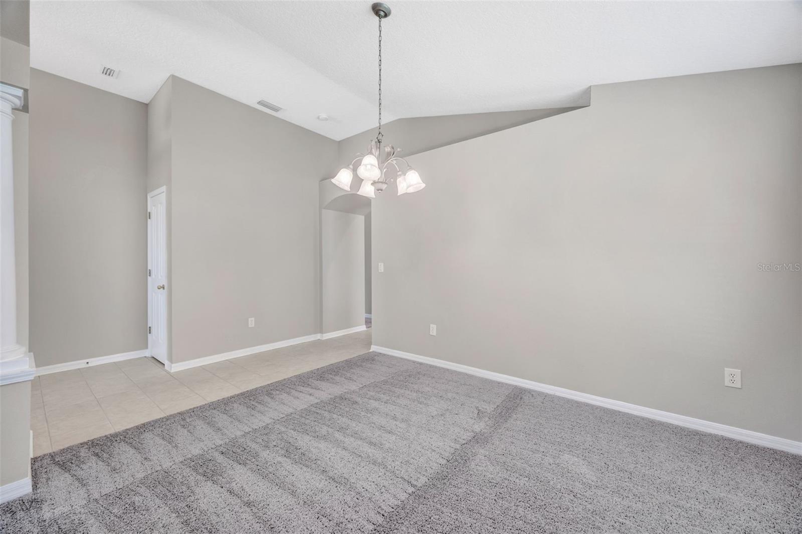 6337 BRIDGECREST DR, LITHIA, FL, 33547