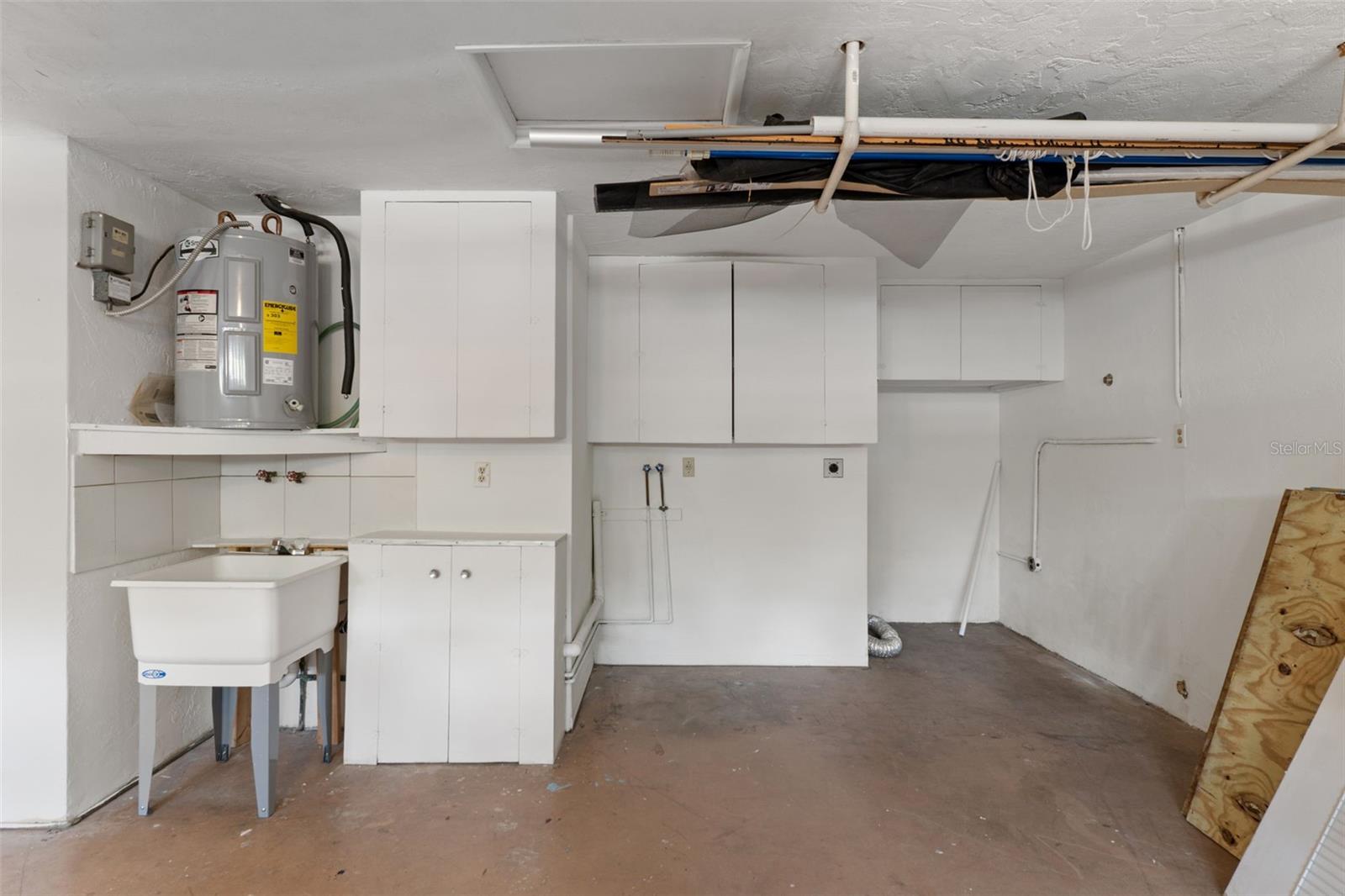 Laundry Area in the Garage