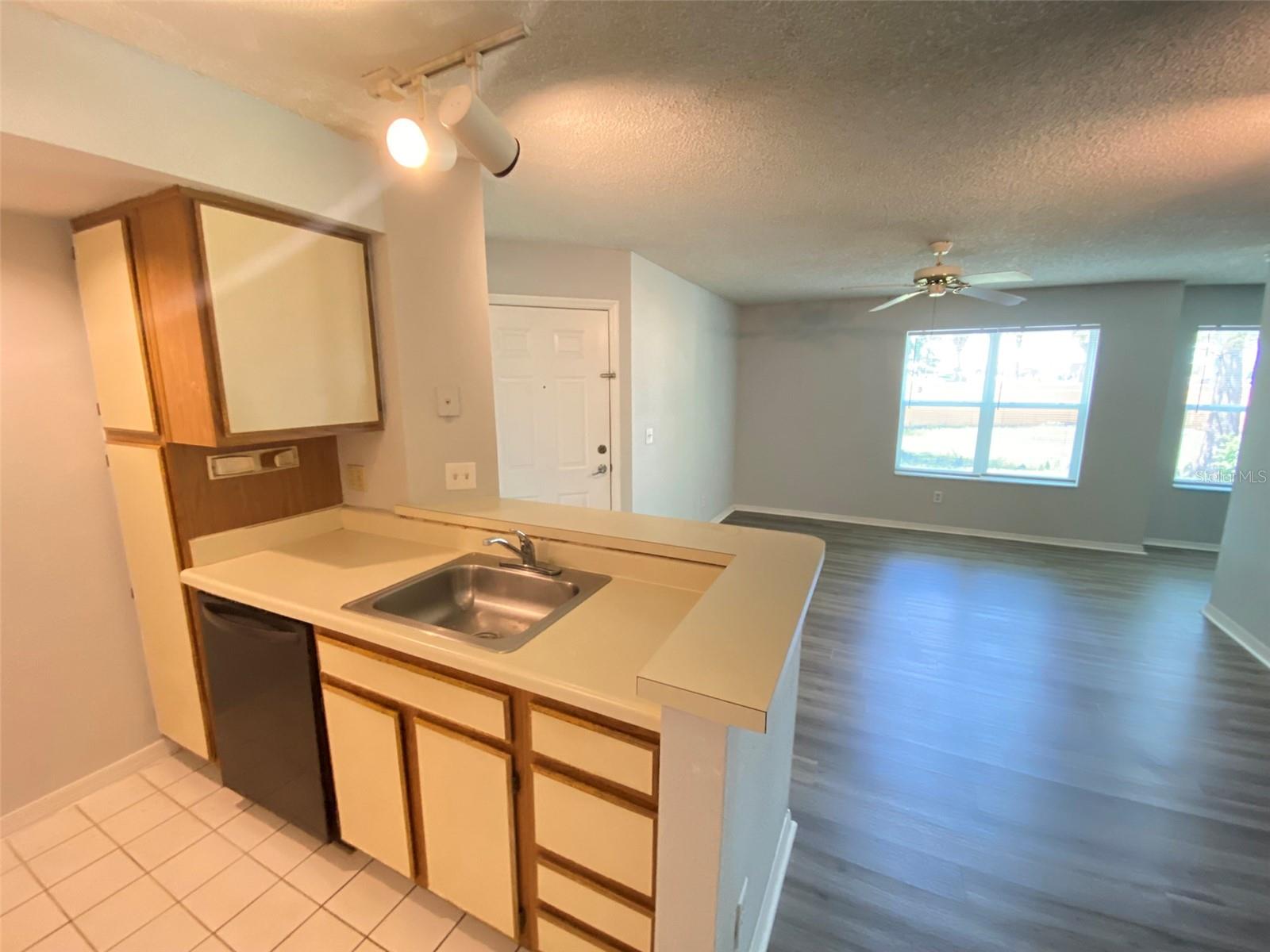 5701 GATLIN AVE #116, ORLANDO, FL, 32822
