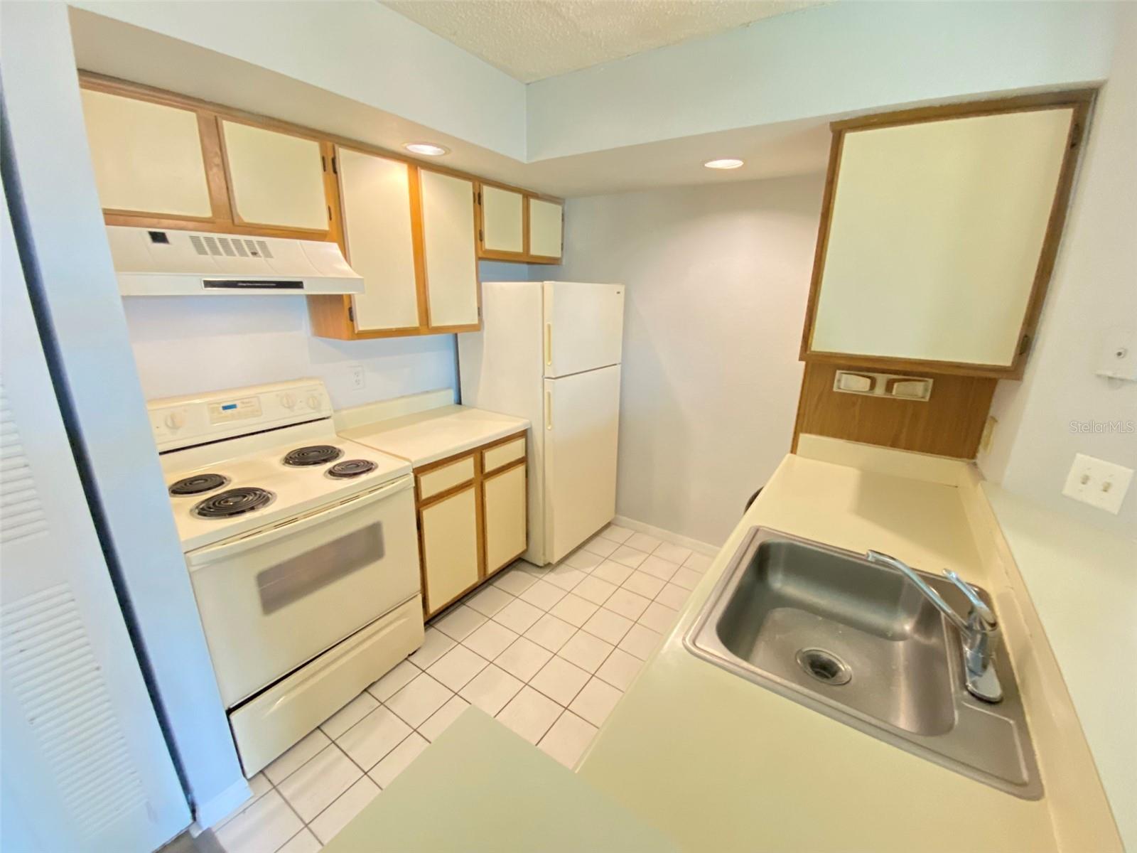 5701 GATLIN AVE #116, ORLANDO, FL, 32822