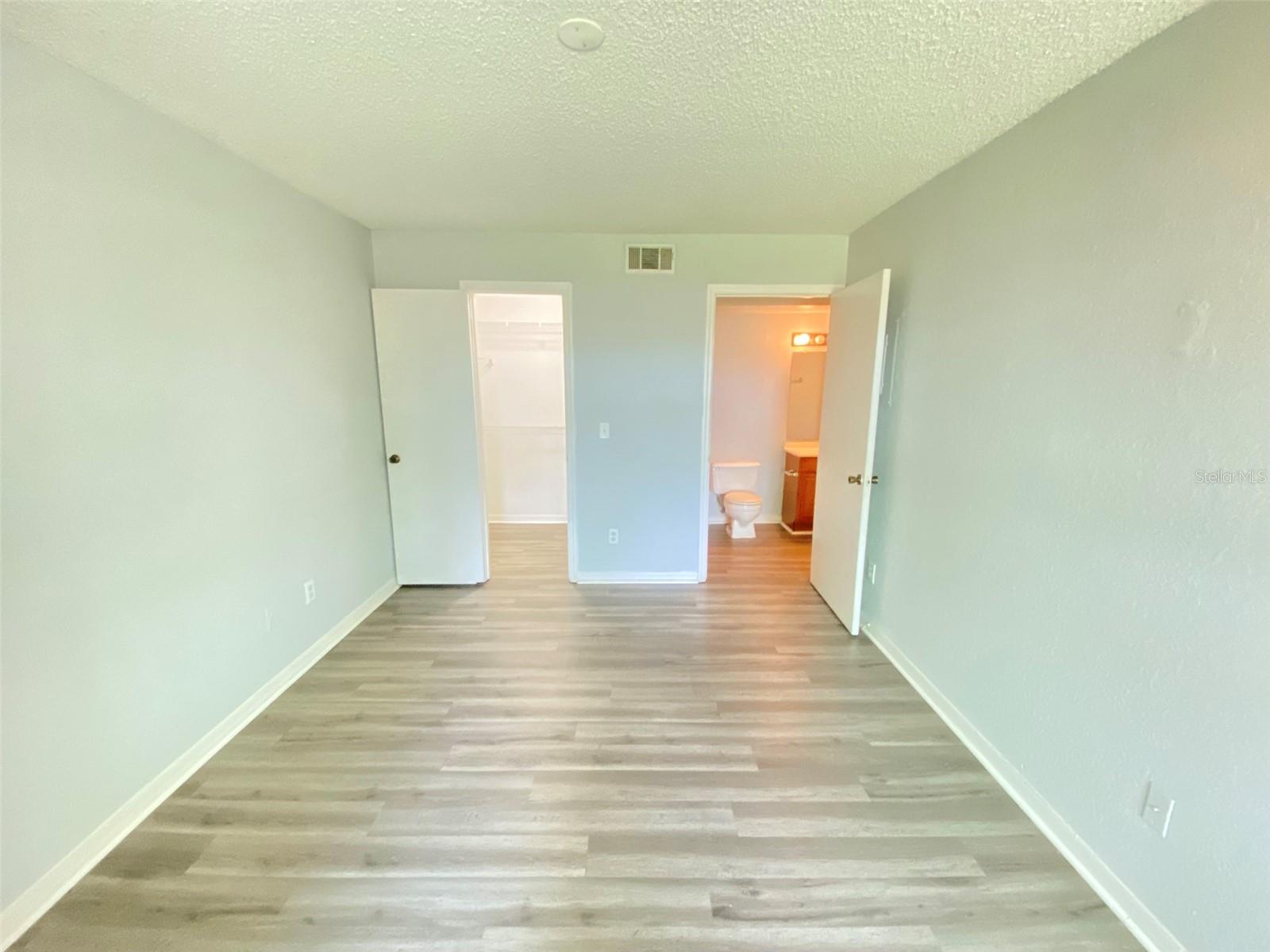 5701 GATLIN AVE #116, ORLANDO, FL, 32822