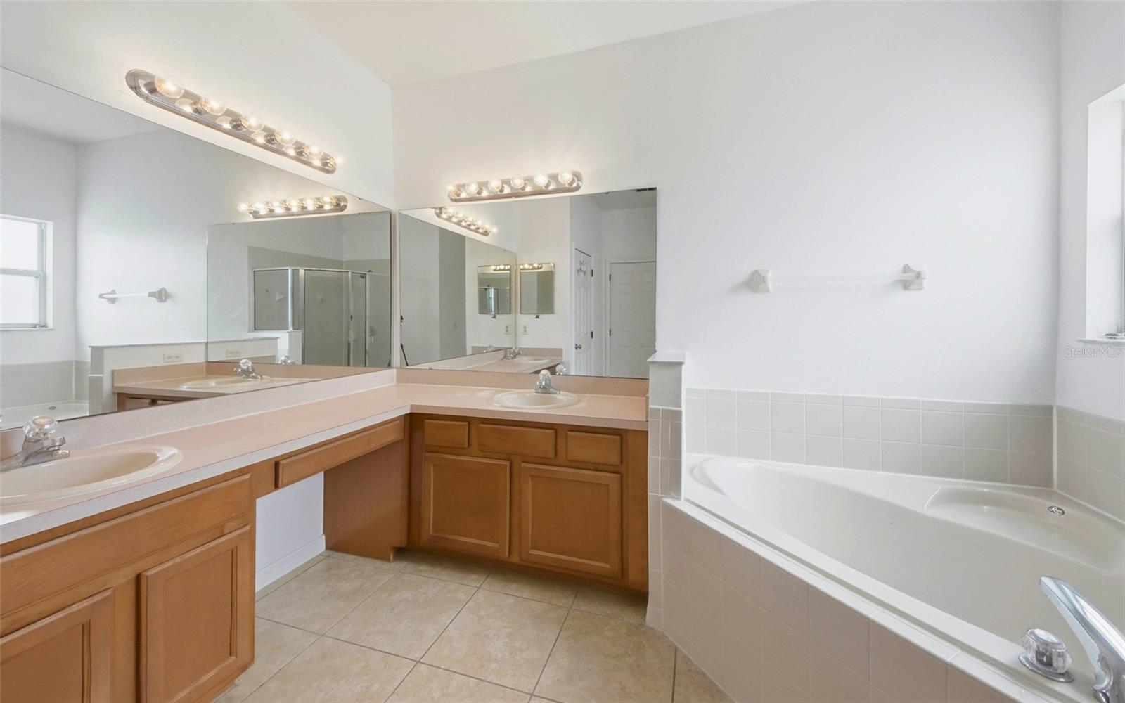 2838 SWEETSPIRE CIR, KISSIMMEE, FL, 34746
