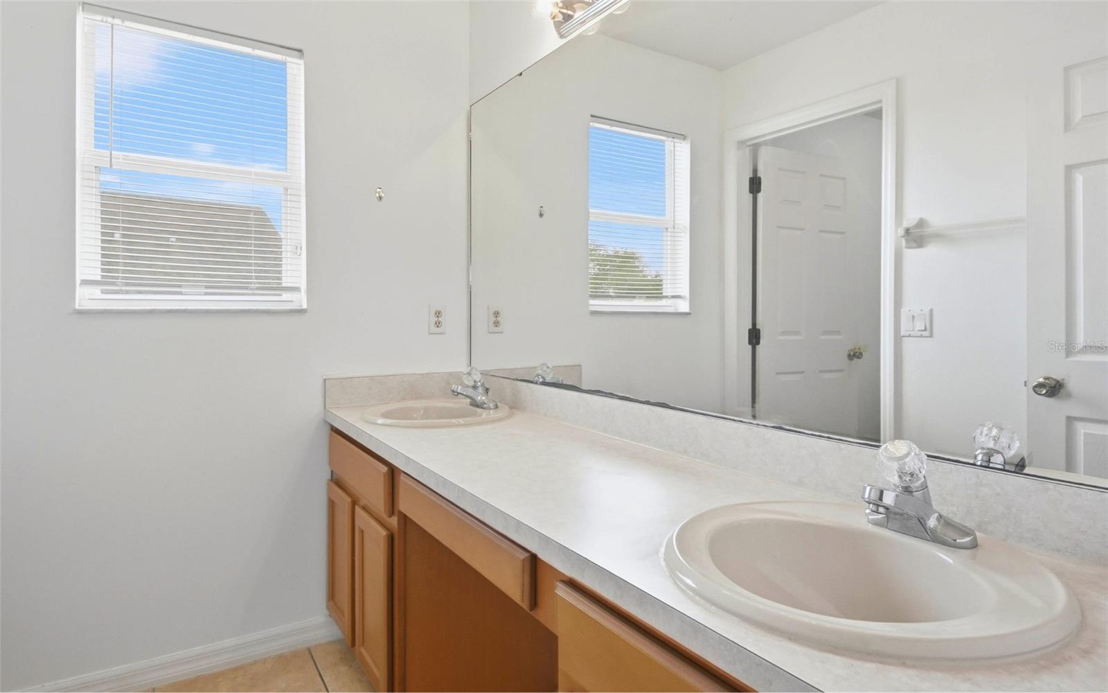 2838 SWEETSPIRE CIR, KISSIMMEE, FL, 34746