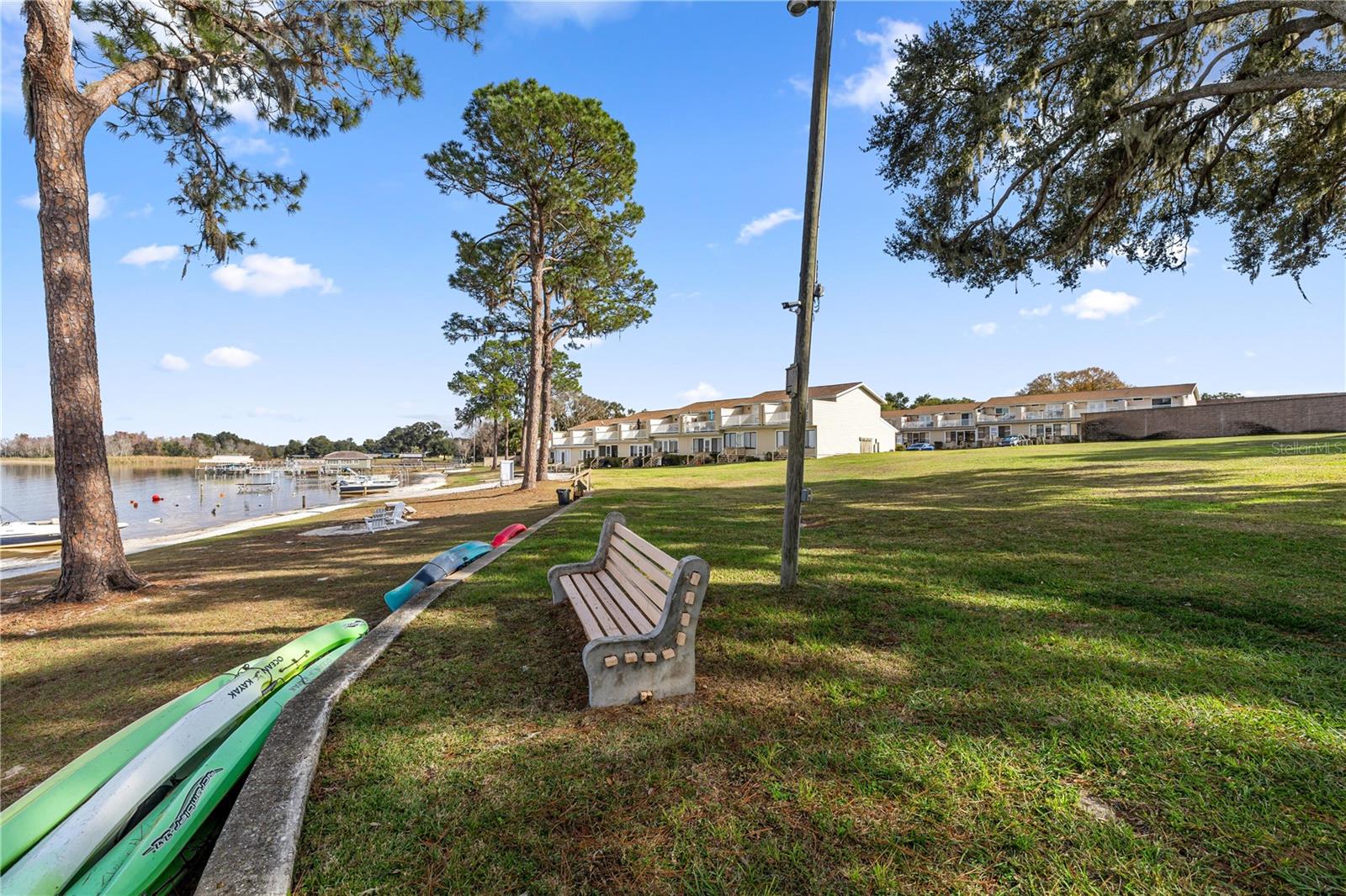 11001 SE SUNSET HARBOR RD #H49, SUMMERFIELD, FL, 34491