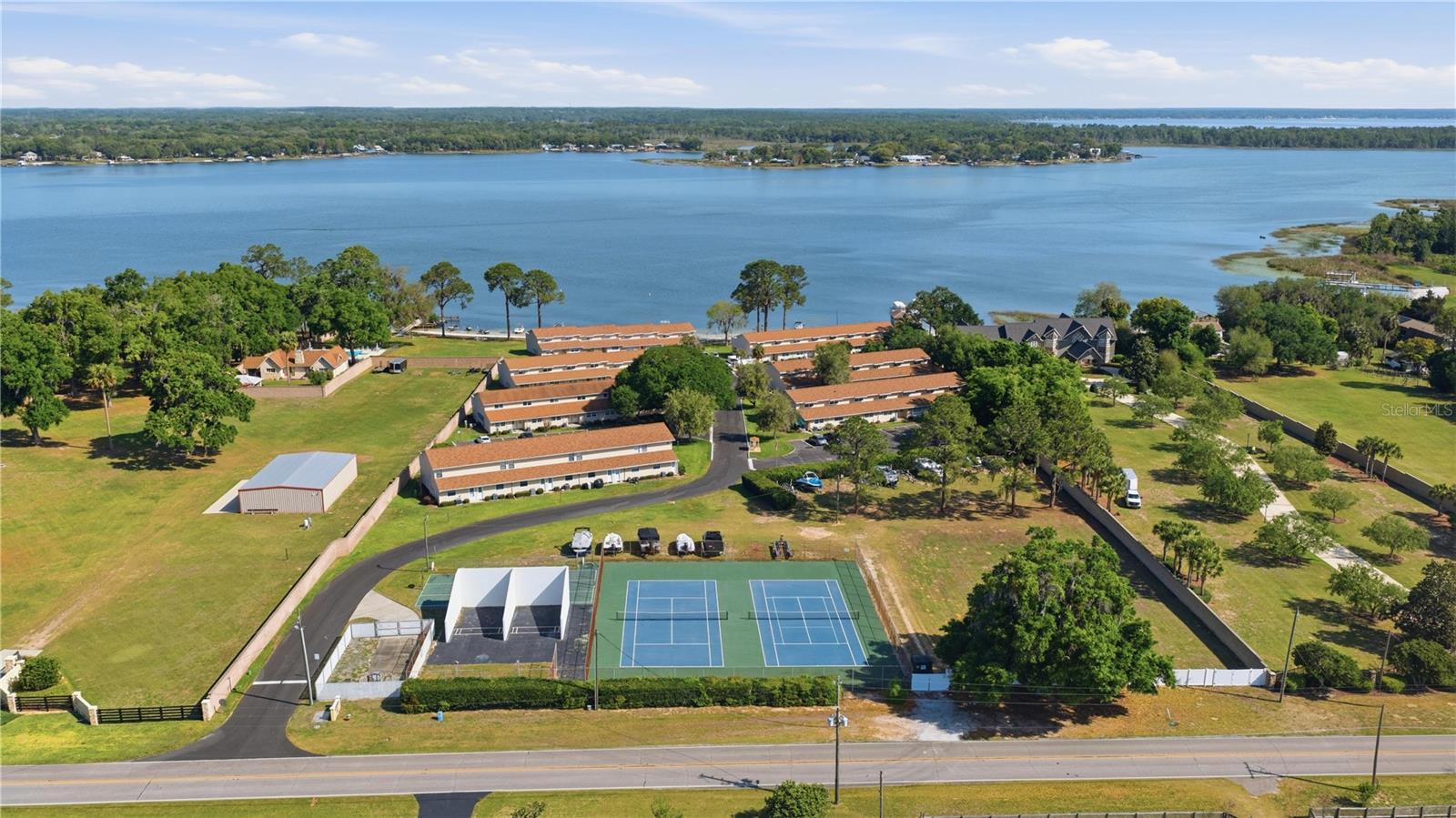 11001 SE SUNSET HARBOR RD #H49, SUMMERFIELD, FL, 34491