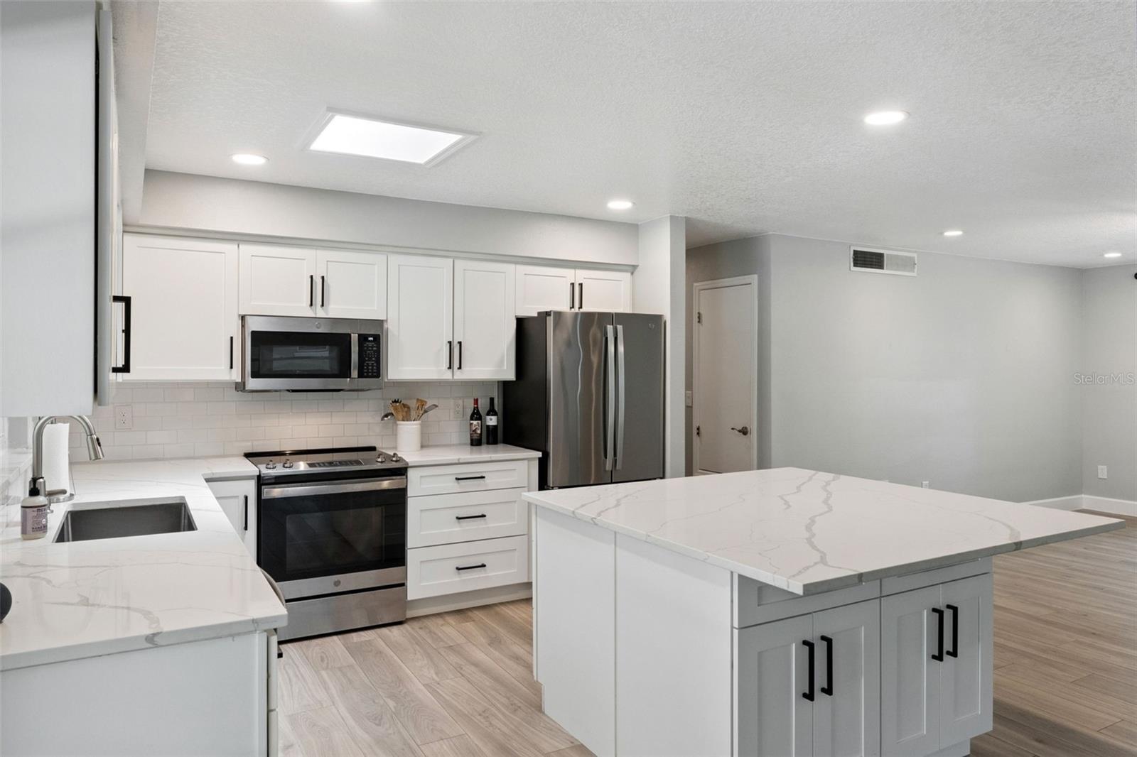 621 LITTLE WEKIVA RD, ALTAMONTE SPRINGS, FL, 32714