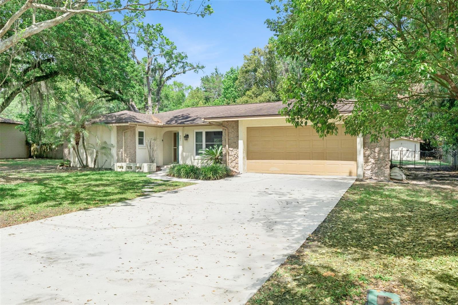 621 LITTLE WEKIVA RD, ALTAMONTE SPRINGS, FL, 32714