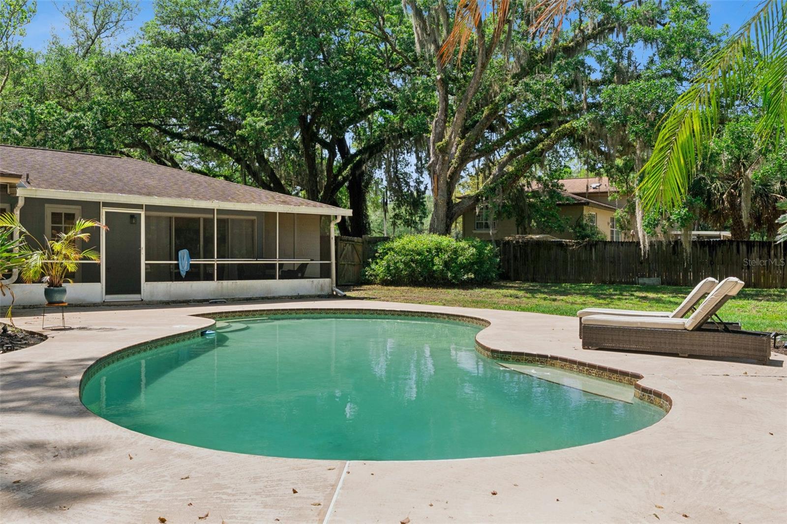 621 LITTLE WEKIVA RD, ALTAMONTE SPRINGS, FL, 32714