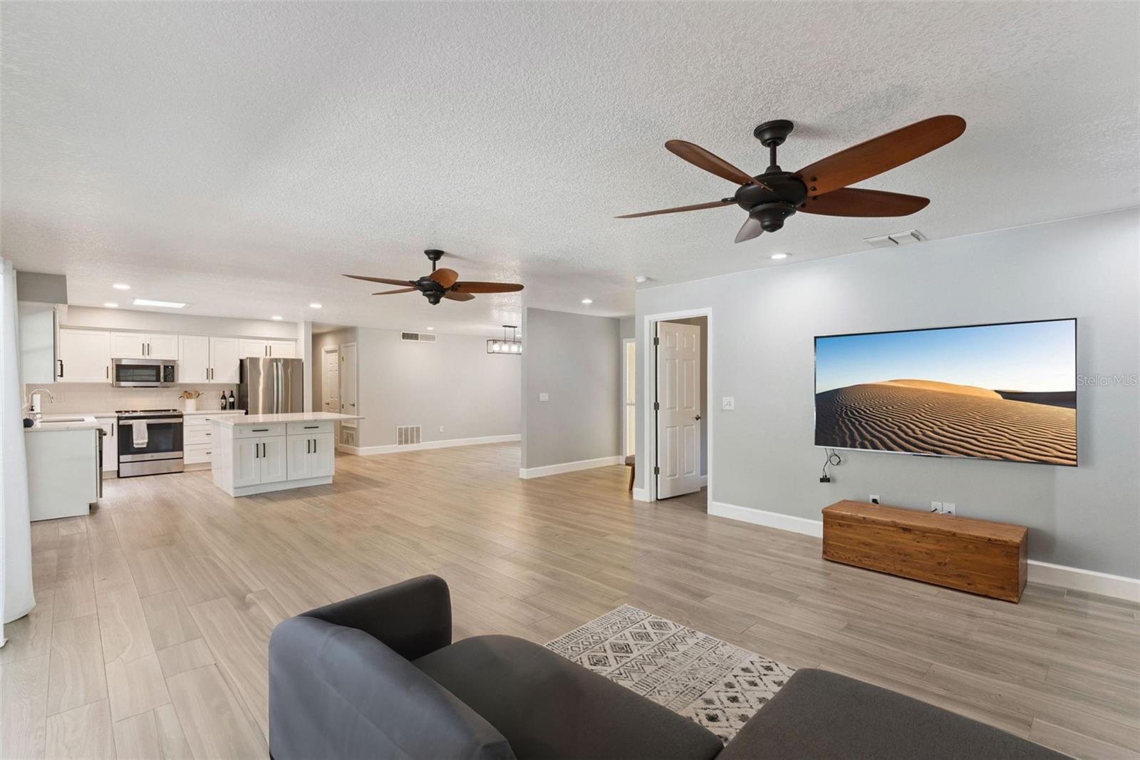 621 LITTLE WEKIVA RD, ALTAMONTE SPRINGS, FL, 32714