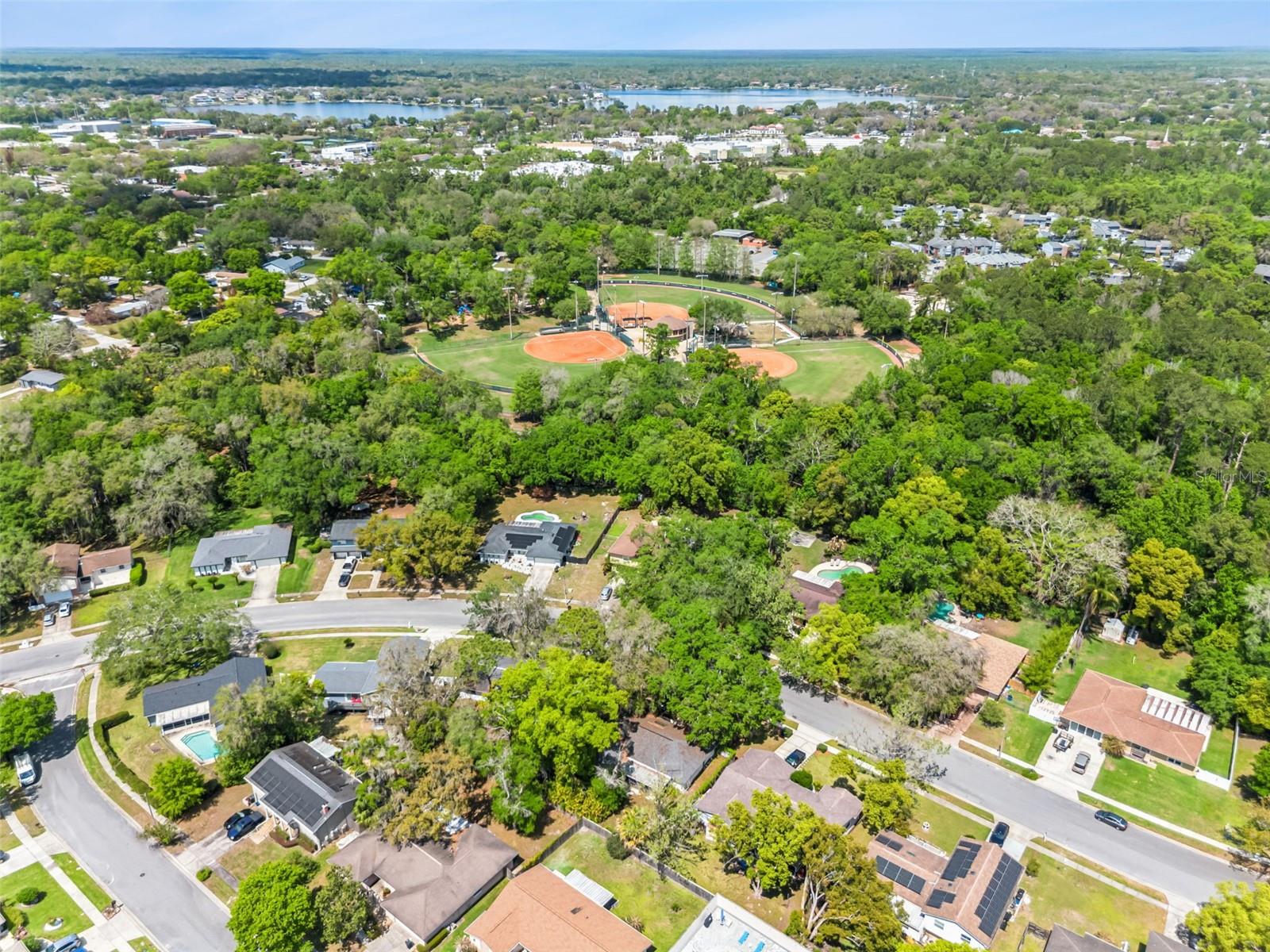 621 LITTLE WEKIVA RD, ALTAMONTE SPRINGS, FL, 32714