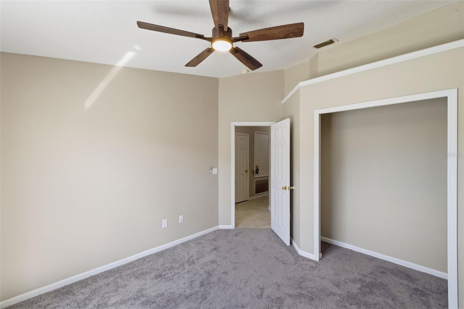32042 CYPRESS VALLEY DR, WESLEY CHAPEL, FL, 33545