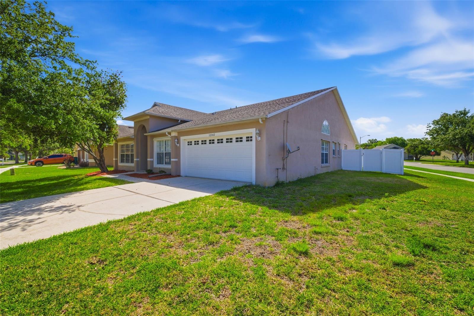 32042 CYPRESS VALLEY DR, WESLEY CHAPEL, FL, 33545