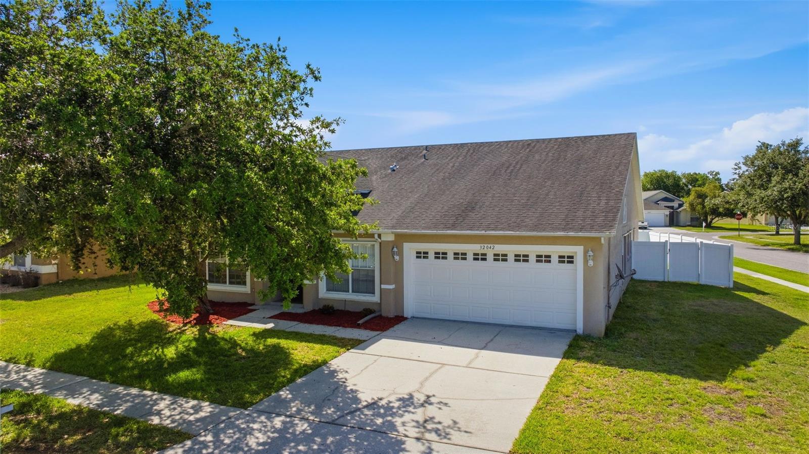32042 CYPRESS VALLEY DR, WESLEY CHAPEL, FL, 33545