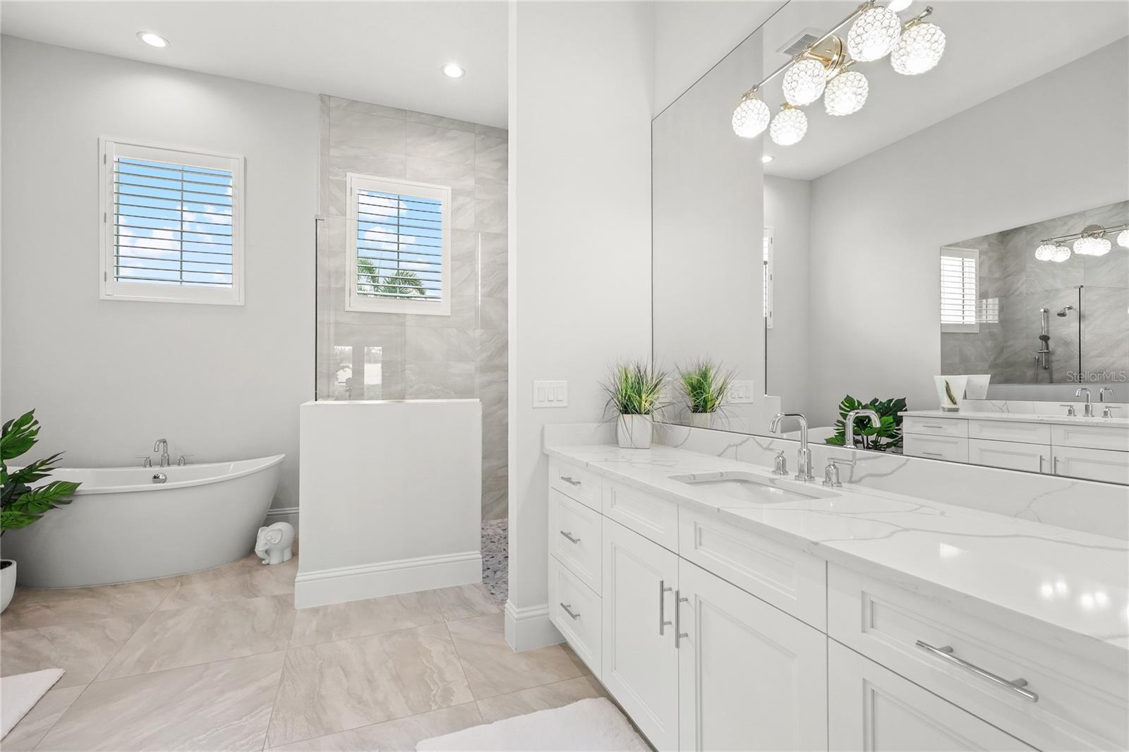8560 PAVIA WAY, BRADENTON, FL, 34202