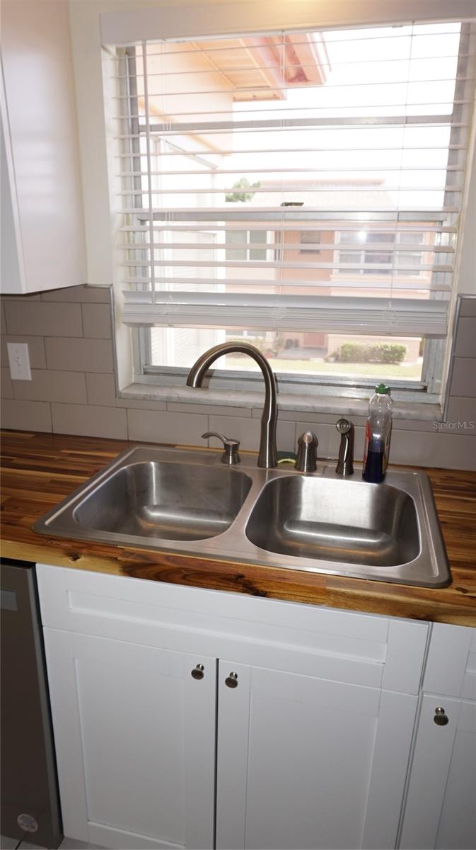 7011 PLACE DE LA PAIX #2B, SOUTH PASADENA, FL, 33707