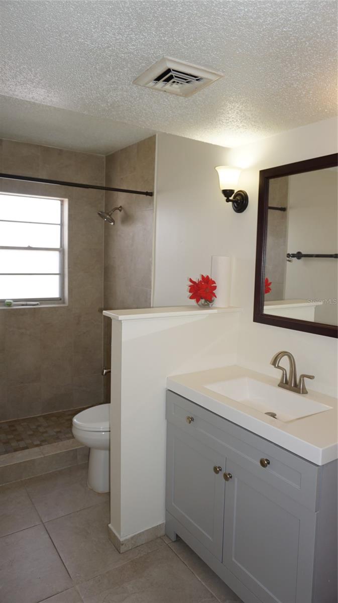 7011 PLACE DE LA PAIX #2B, SOUTH PASADENA, FL, 33707