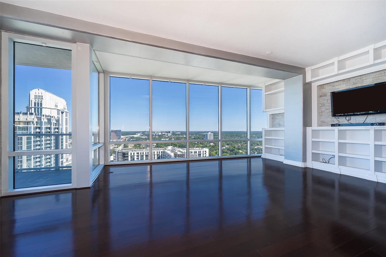 150 E ROBINSON ST #2112, ORLANDO, FL, 32801