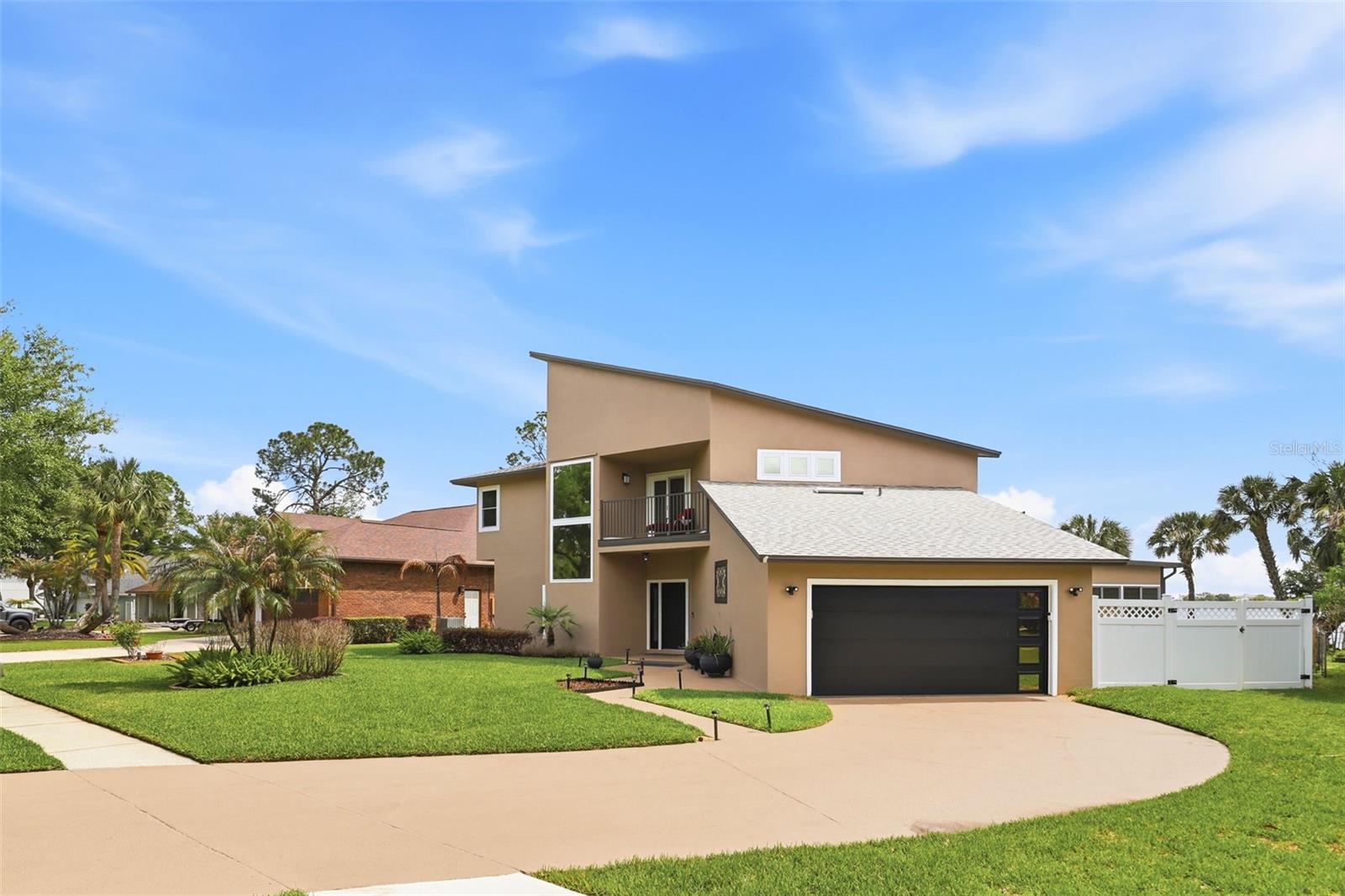381 PRAIRIE LAKE CV, ALTAMONTE SPRINGS, FL, 32701